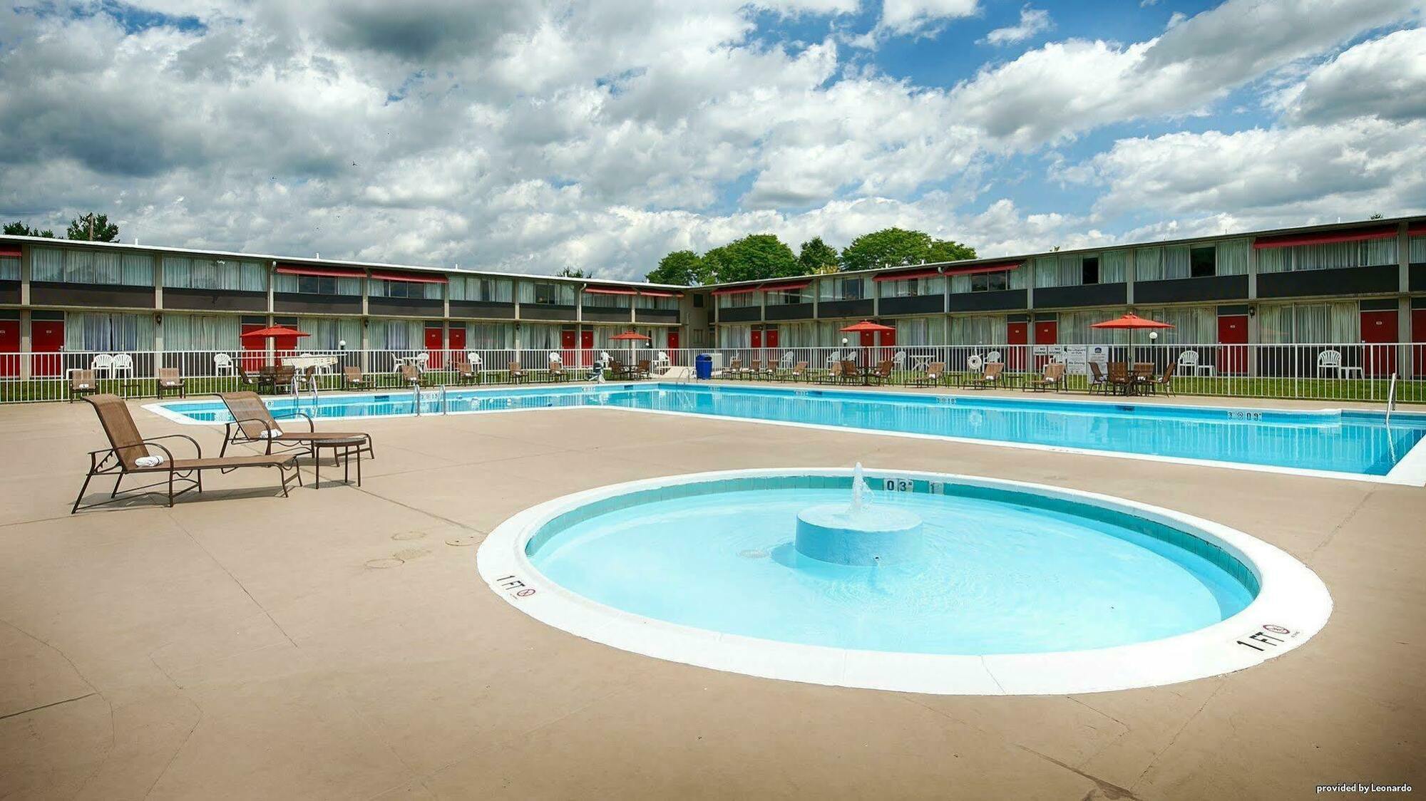 Surestay Plus Hotel By Best Western Lehigh Valley Bethlehem Exterior photo